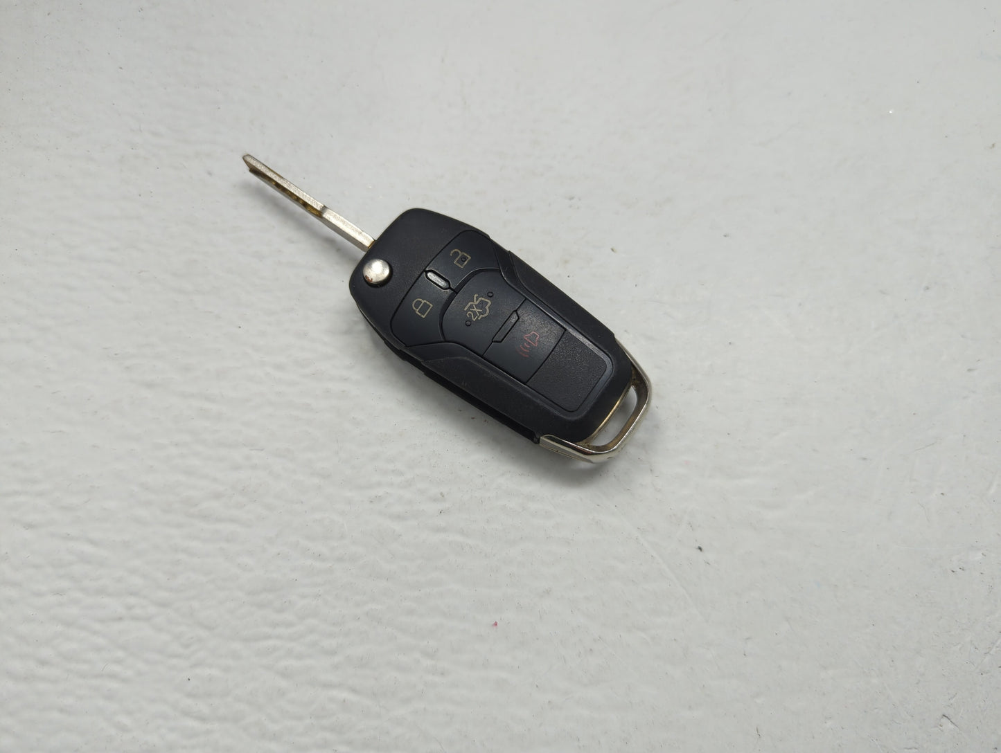 Ford Keyless Entry Remote Fob X32-FDHFG000 FDHFL-G000 4 buttons - Oemusedautoparts1.com