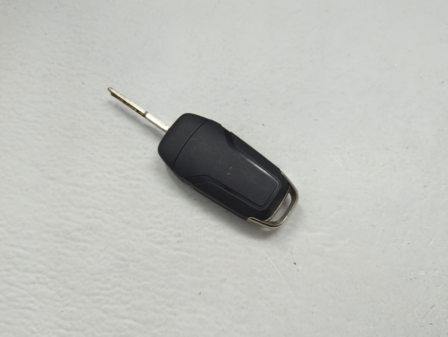 Ford Keyless Entry Remote Fob X32-FDHFG000 FDHFL-G000 4 buttons - Oemusedautoparts1.com