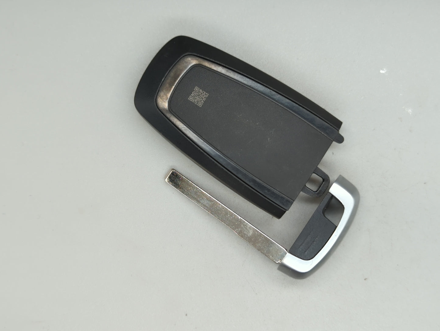 Ford Keyless Entry Remote Fob M3N-A2C931426  5 buttons - Oemusedautoparts1.com