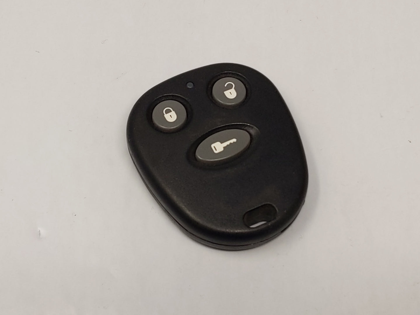 Prestige Keyless Entry Remote Fob ELVATCA 0E3B4S 3 buttons - Oemusedautoparts1.com