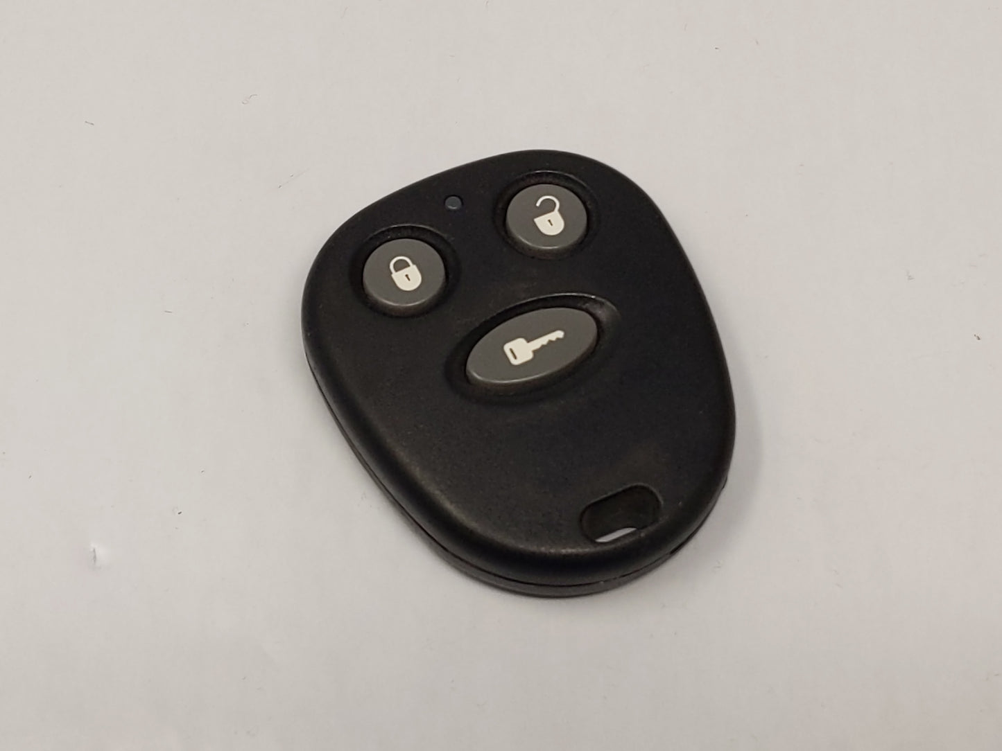Prestige Keyless Entry Remote Fob ELVATCA 0E3B4S 3 buttons - Oemusedautoparts1.com