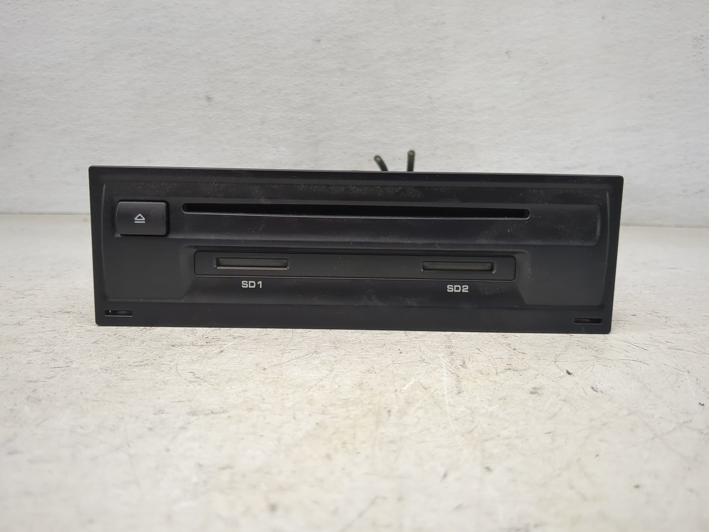 Audi Multi Media Audio Radio Receiver Player Oem - Oemusedautoparts1.com