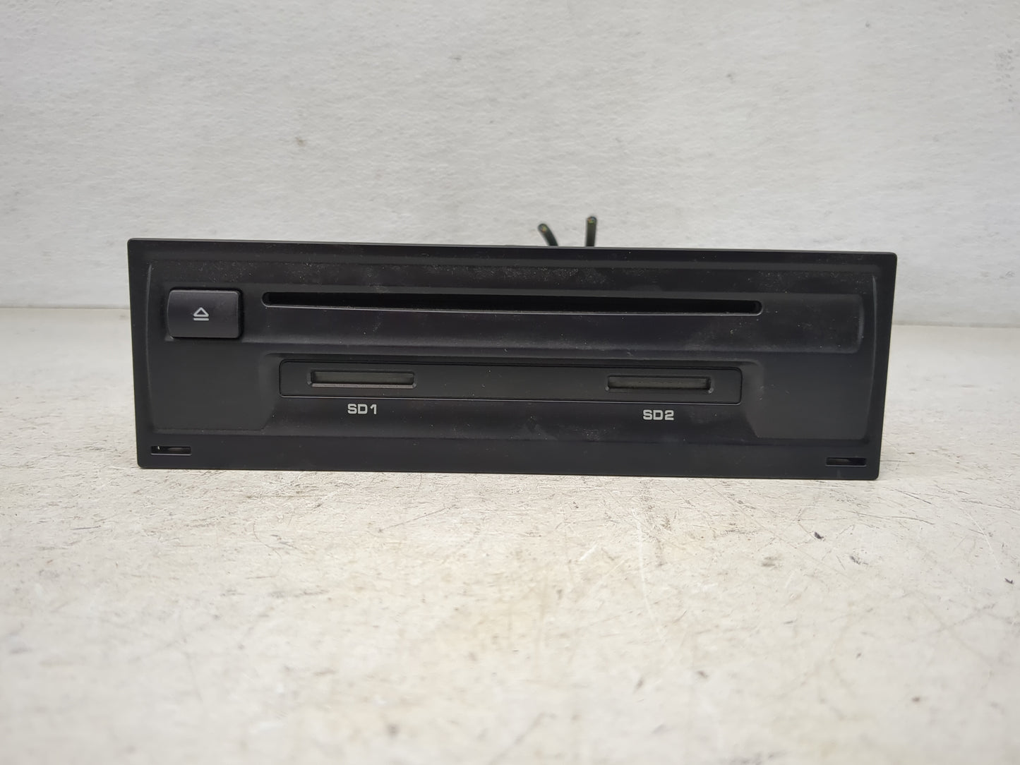 Audi Multi Media Audio Radio Receiver Player Oem - Oemusedautoparts1.com