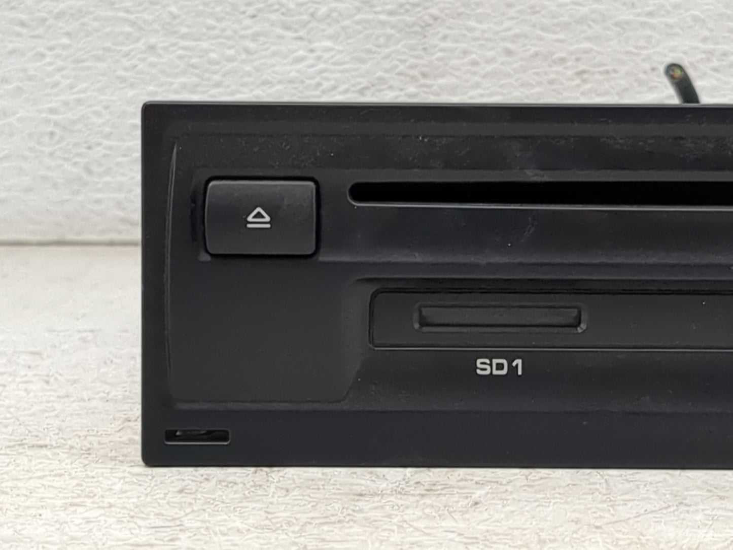 Audi Multi Media Audio Radio Receiver Player Oem - Oemusedautoparts1.com