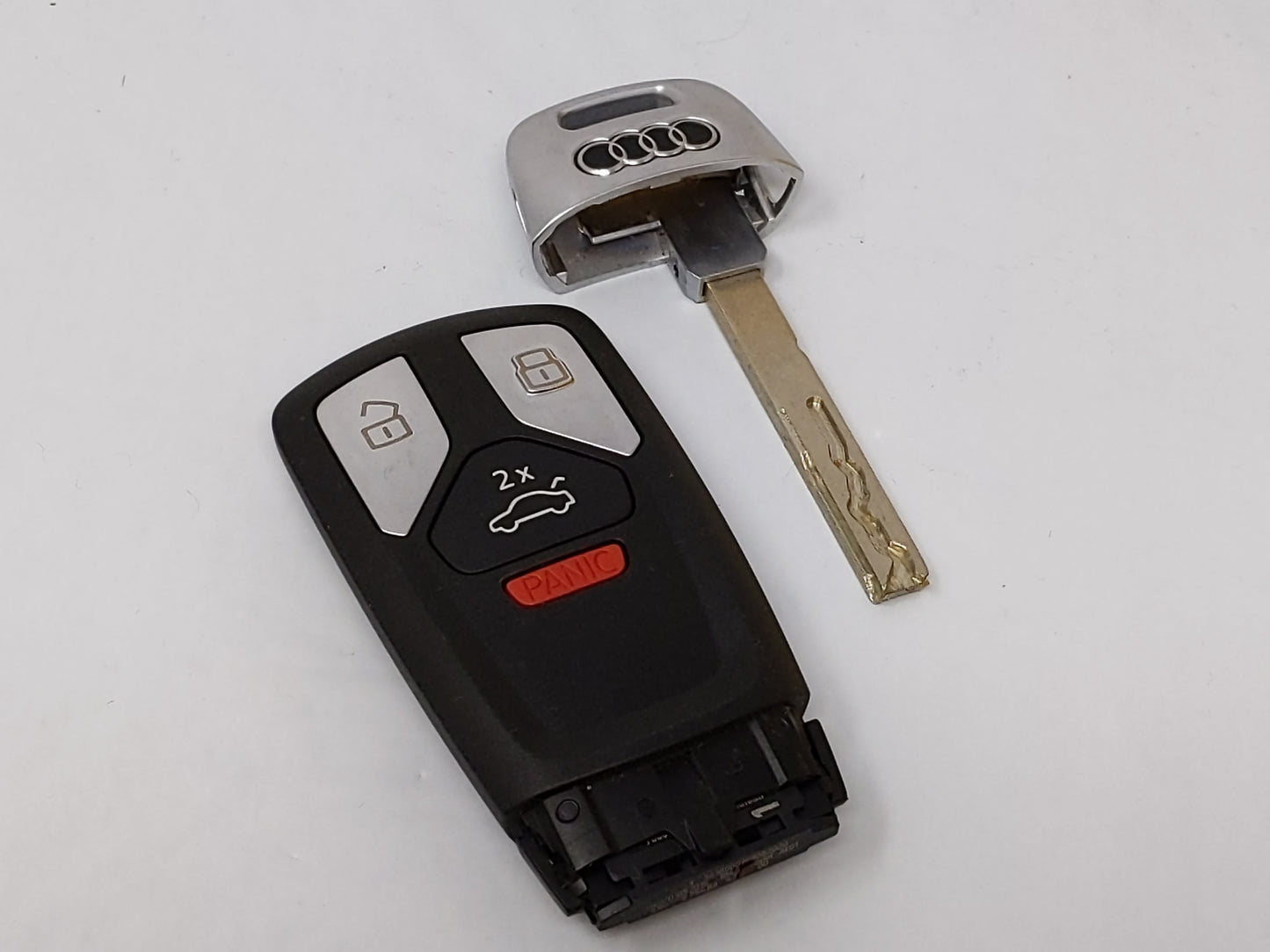 Audi Keyless Entry Remote Iyz-Ak01 4m0.959.754.Ba 4 Buttons Car - Oemusedautoparts1.com