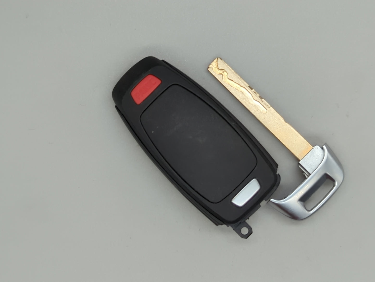 Audi A3 Keyless Entry Remote Fob NBGFS197 8Y0 959 754 | 8Y0959754 4 buttons - Oemusedautoparts1.com