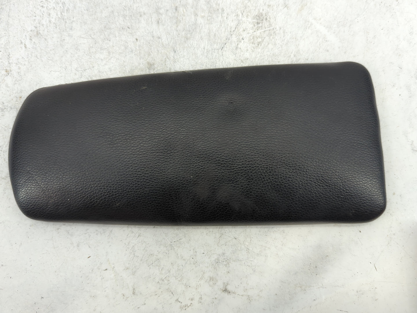 2005-2008 Audi A4 Quattro Center Console Armrest Cover Lid Fits Fits 2005 2006 2007 2008 OEM Used Auto Parts - Oemusedautopa