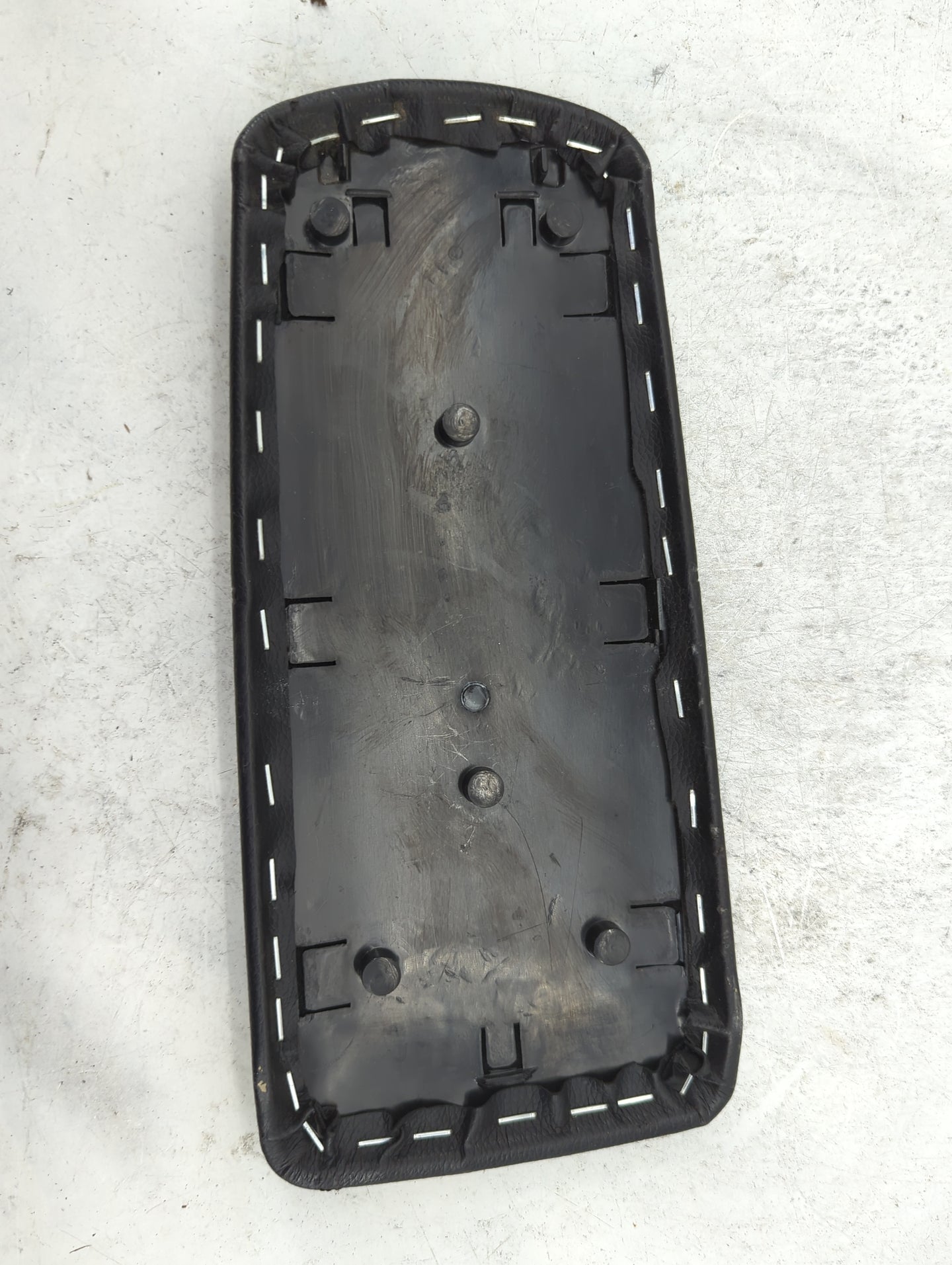 2005-2008 Audi A4 Quattro Center Console Armrest Cover Lid Fits Fits 2005 2006 2007 2008 OEM Used Auto Parts - Oemusedautopa
