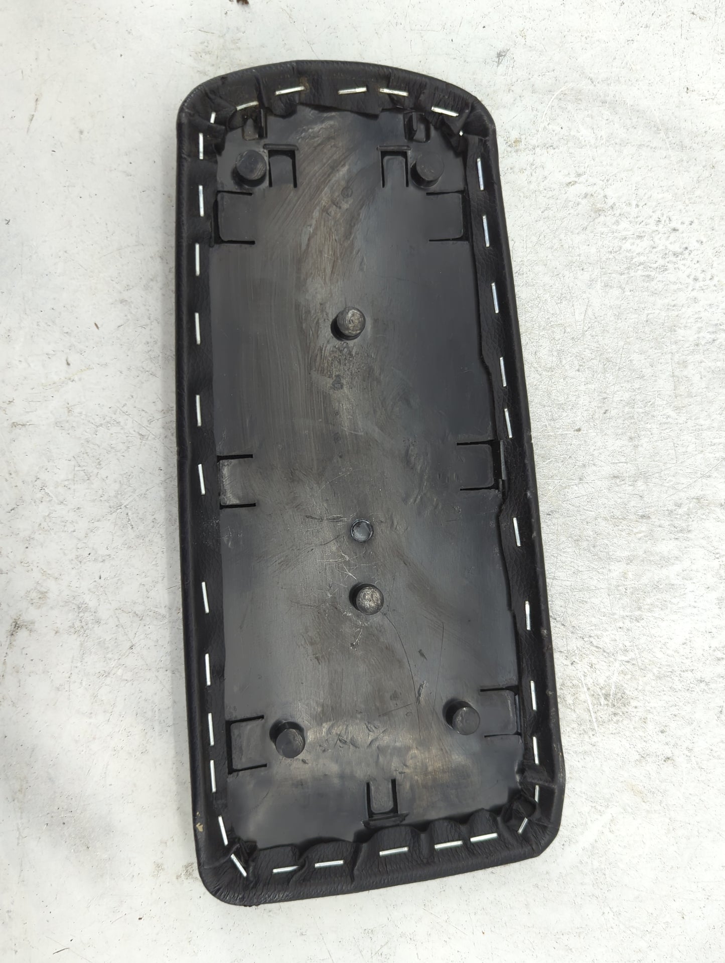 2005-2008 Audi A4 Quattro Center Console Armrest Cover Lid Fits Fits 2005 2006 2007 2008 OEM Used Auto Parts - Oemusedautopa