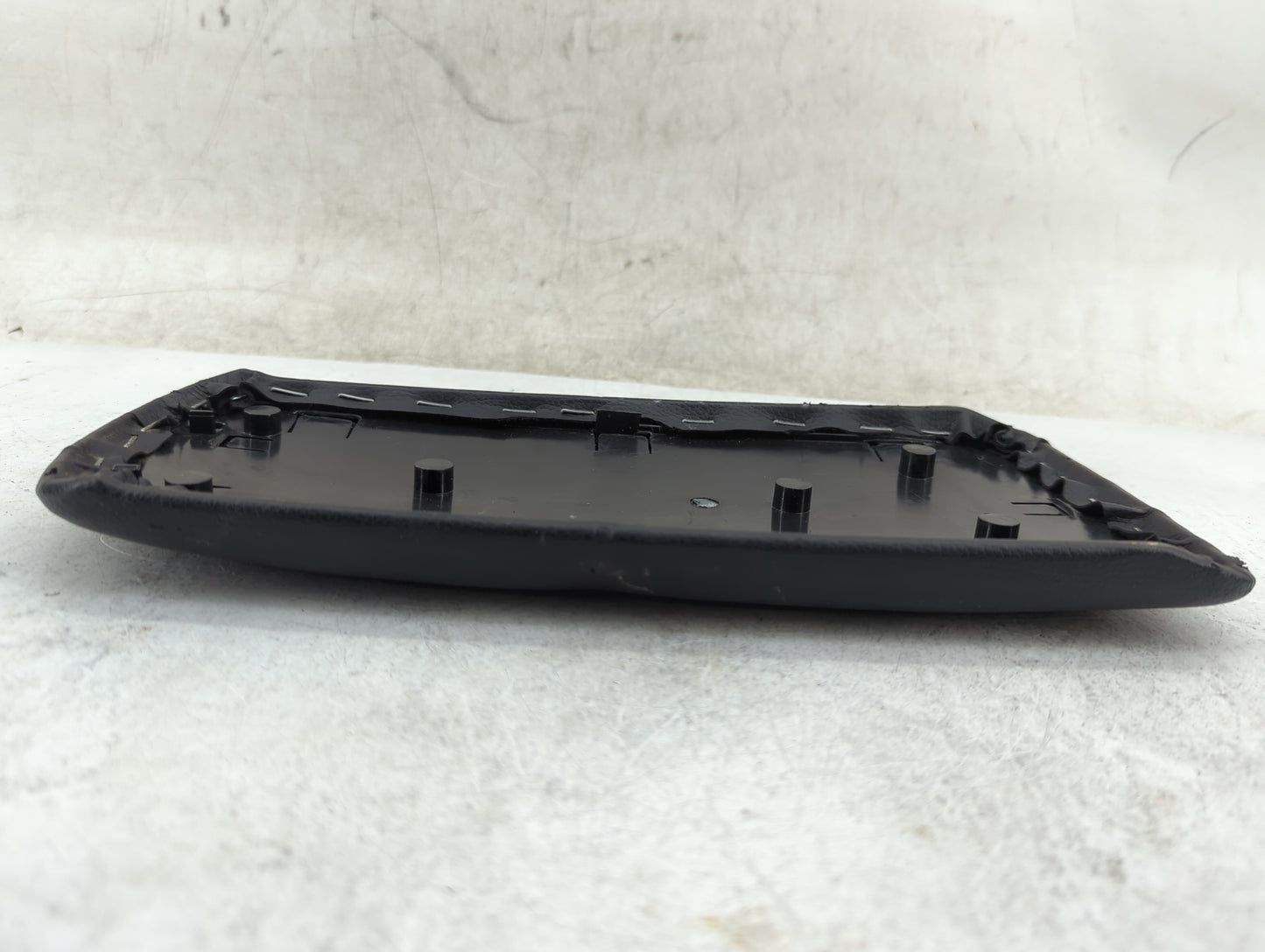 2005-2008 Audi A4 Quattro Center Console Armrest Cover Lid Fits Fits 2005 2006 2007 2008 OEM Used Auto Parts - Oemusedautopa