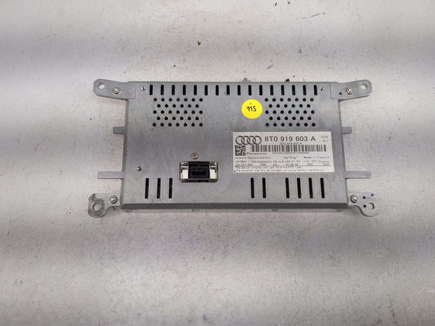 2009-2012 Audi A4 Quattro Information Display Screen - Oemusedautoparts1.com