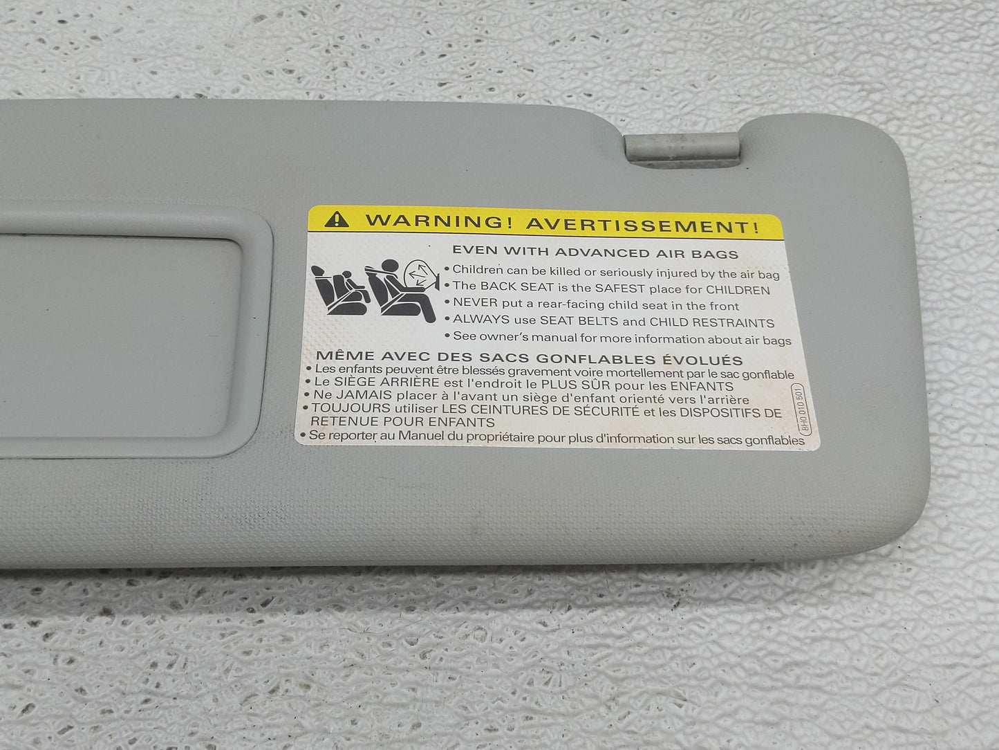 2013-2014 Audi Q5 Sun Visor Shade Replacement Passenger Right Mirror Fits Fits 2013 2014 2015 2016 OEM Used Auto Parts - Oem