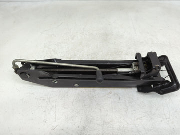 Audi Q5 Spare Scissor Car Jack - Oemusedautoparts1.com