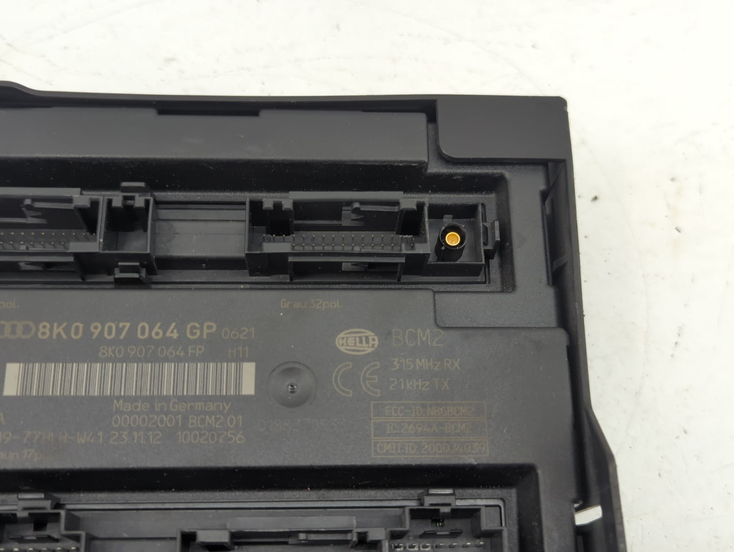2013-2017 Audi Q5 Body Control Module Bcm Inner Cabin Fuse Box - Oemusedautoparts1.com