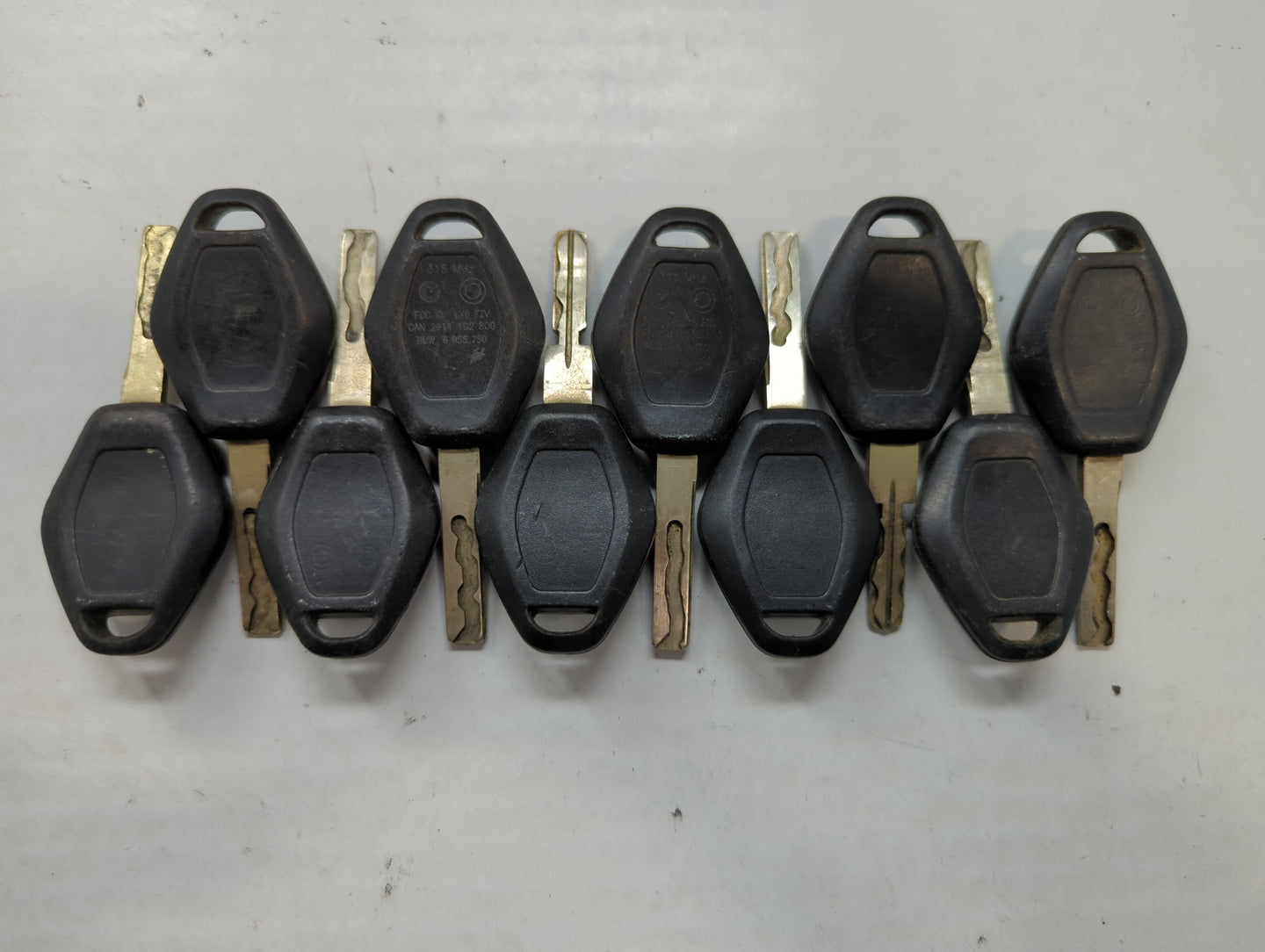 Lot of 10 Bmw Keyless Entry Remote Fob MIXED FCC IDS MIXED PART NUMBERS - Oemusedautoparts1.com