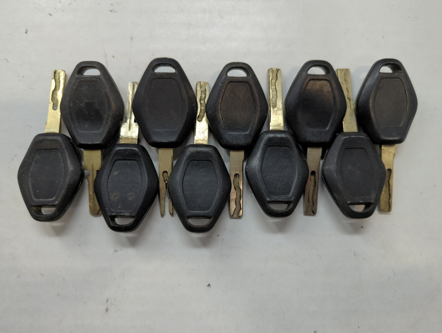 Lot of 10 Bmw Keyless Entry Remote Fob MIXED FCC IDS MIXED PART NUMBERS - Oemusedautoparts1.com