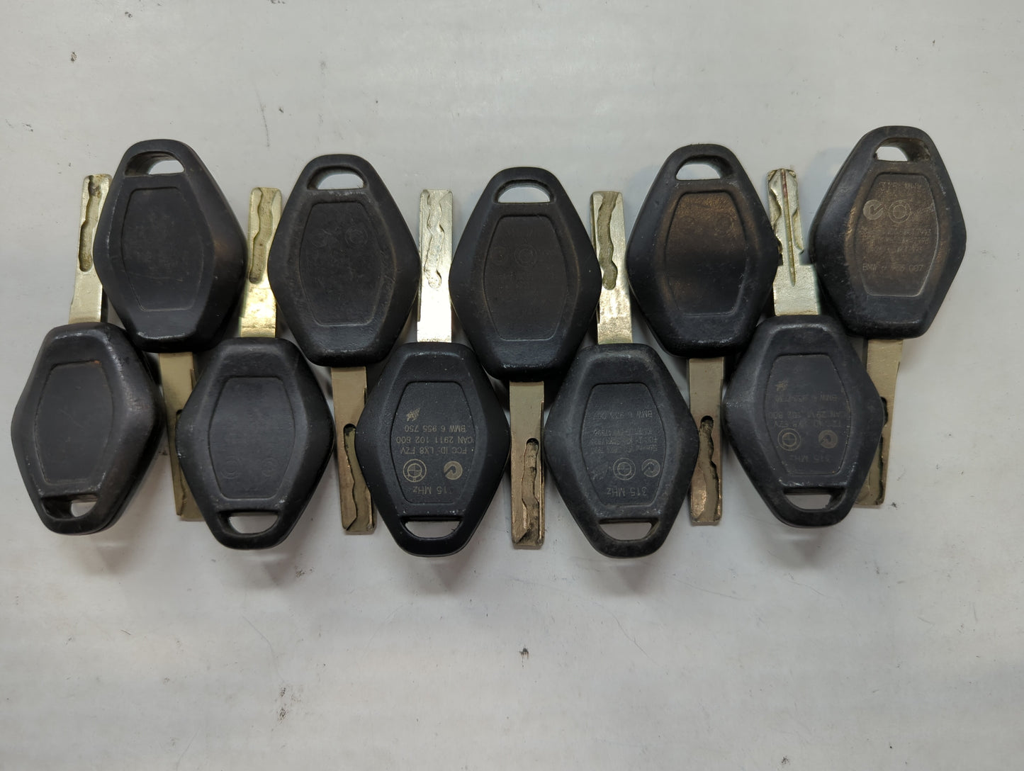Lot of 10 Bmw Keyless Entry Remote Fob MIXED FCC IDS MIXED PART NUMBERS - Oemusedautoparts1.com