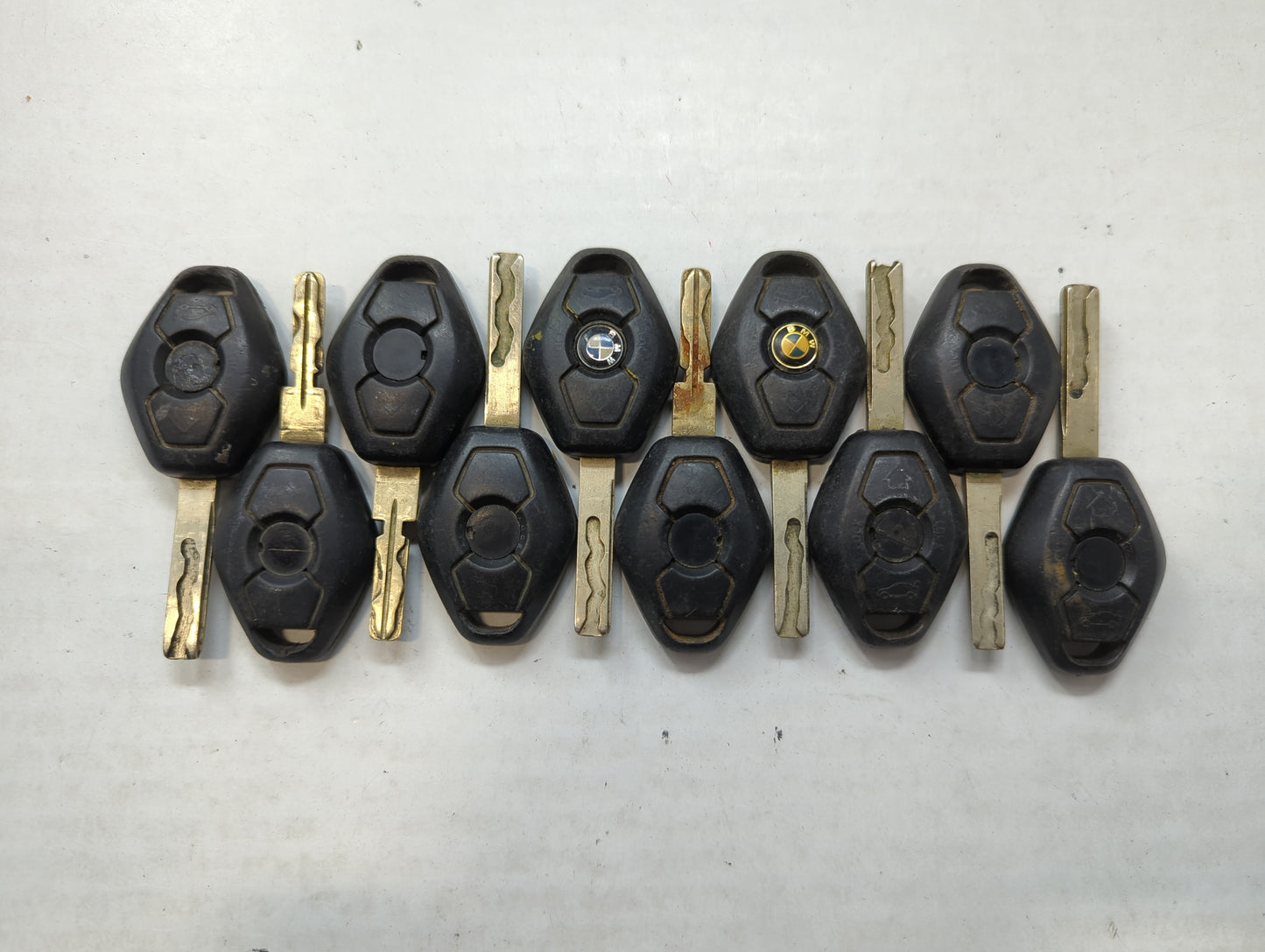 Lot of 10 Bmw Keyless Entry Remote Fob LX8 FZV MIXED PART NUMBERS - Oemusedautoparts1.com