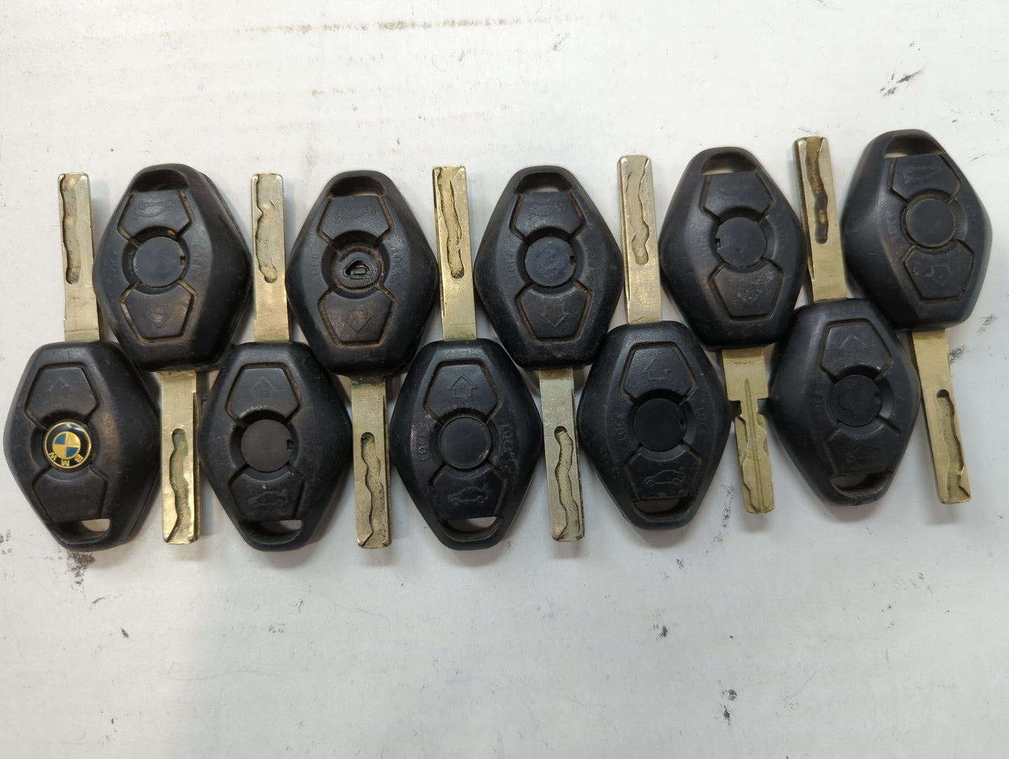 Lot of 10 Bmw Keyless Entry Remote Fob LX8 FZV 69337266 | 6955750 - Oemusedautoparts1.com