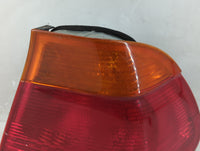 1999-2000 Bmw 323i Tail Light Assembly Passenger Right OEM P/N:8 364 922 Fits Fits 1999 2000 2001 OEM Used Auto Parts - Oemu