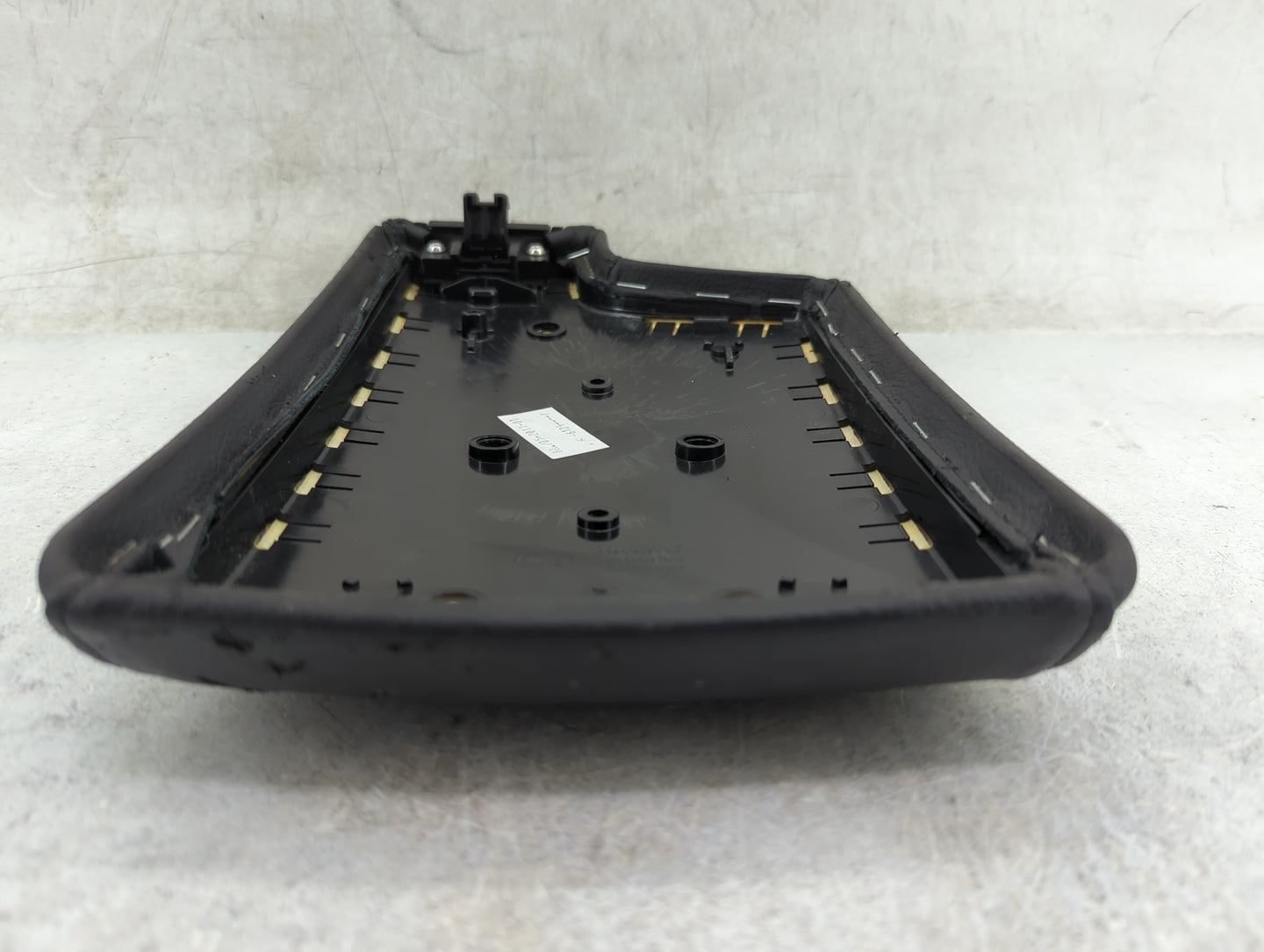 0 Bmw 335i Xdrive Center Console Armrest Cover Lid Fits Fits 209 2010 2011 OEM Used Auto Parts - Oemusedautoparts1.com