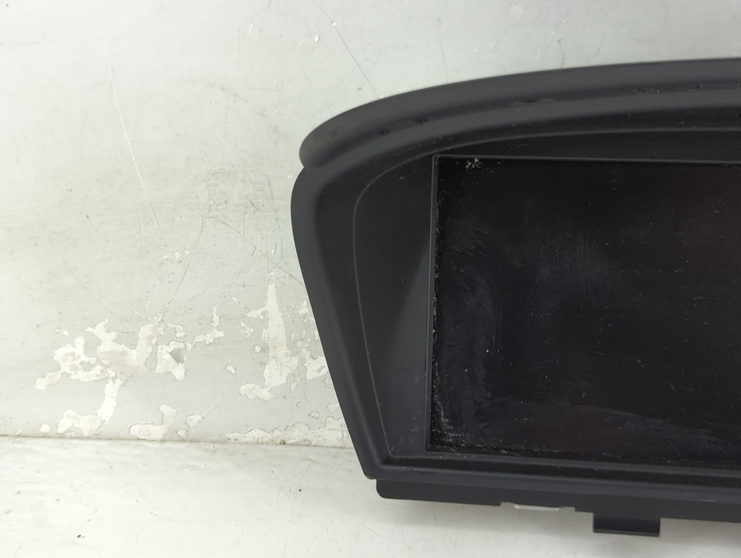 Bmw 335i Xdrive Information Display Screen - Oemusedautoparts1.com