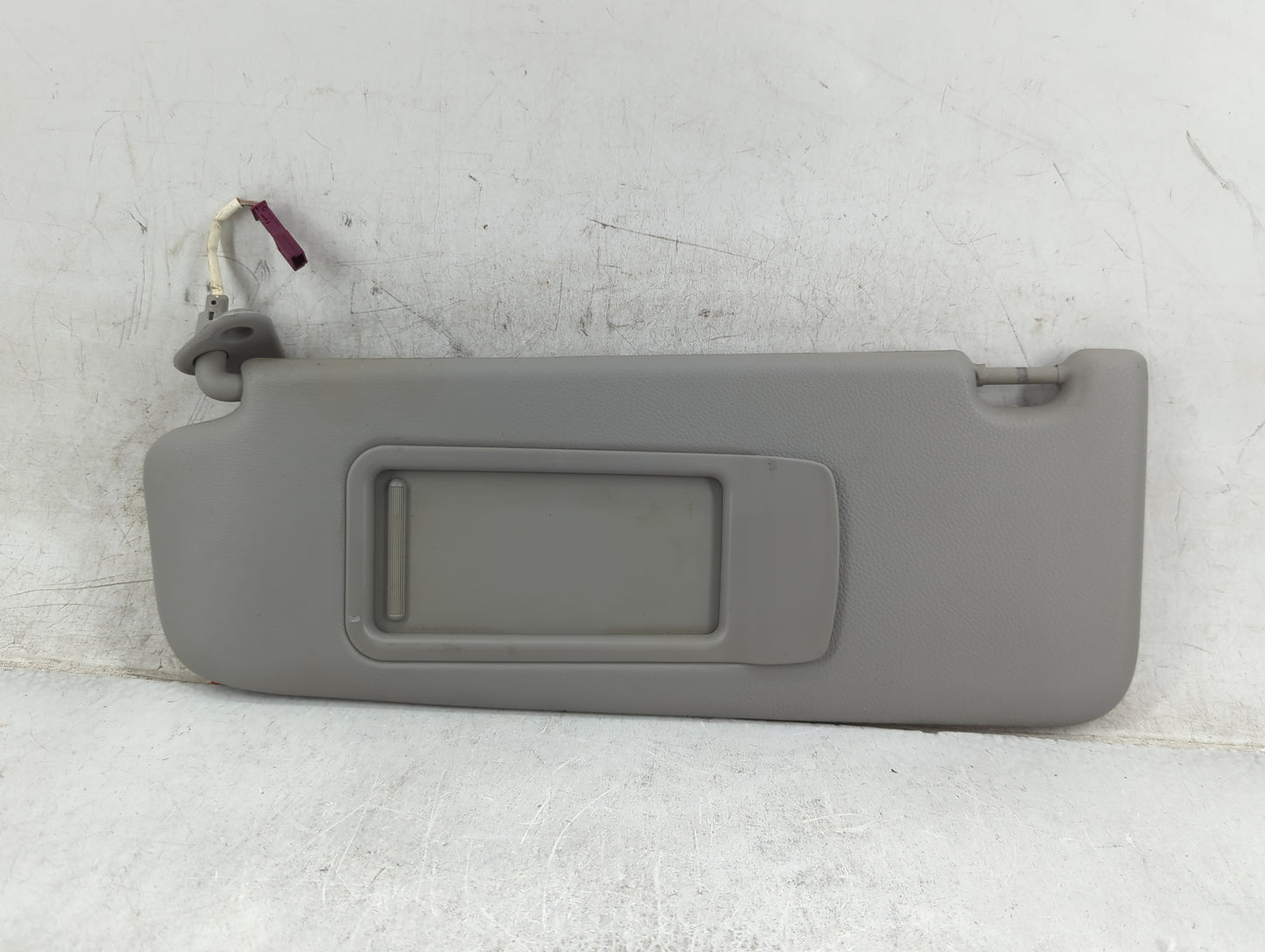 0 Bmw 335i Xdrive Sun Visor Shade Replacement Driver Left Mirror Fits OEM Used Auto Parts - Oemusedautoparts1.com