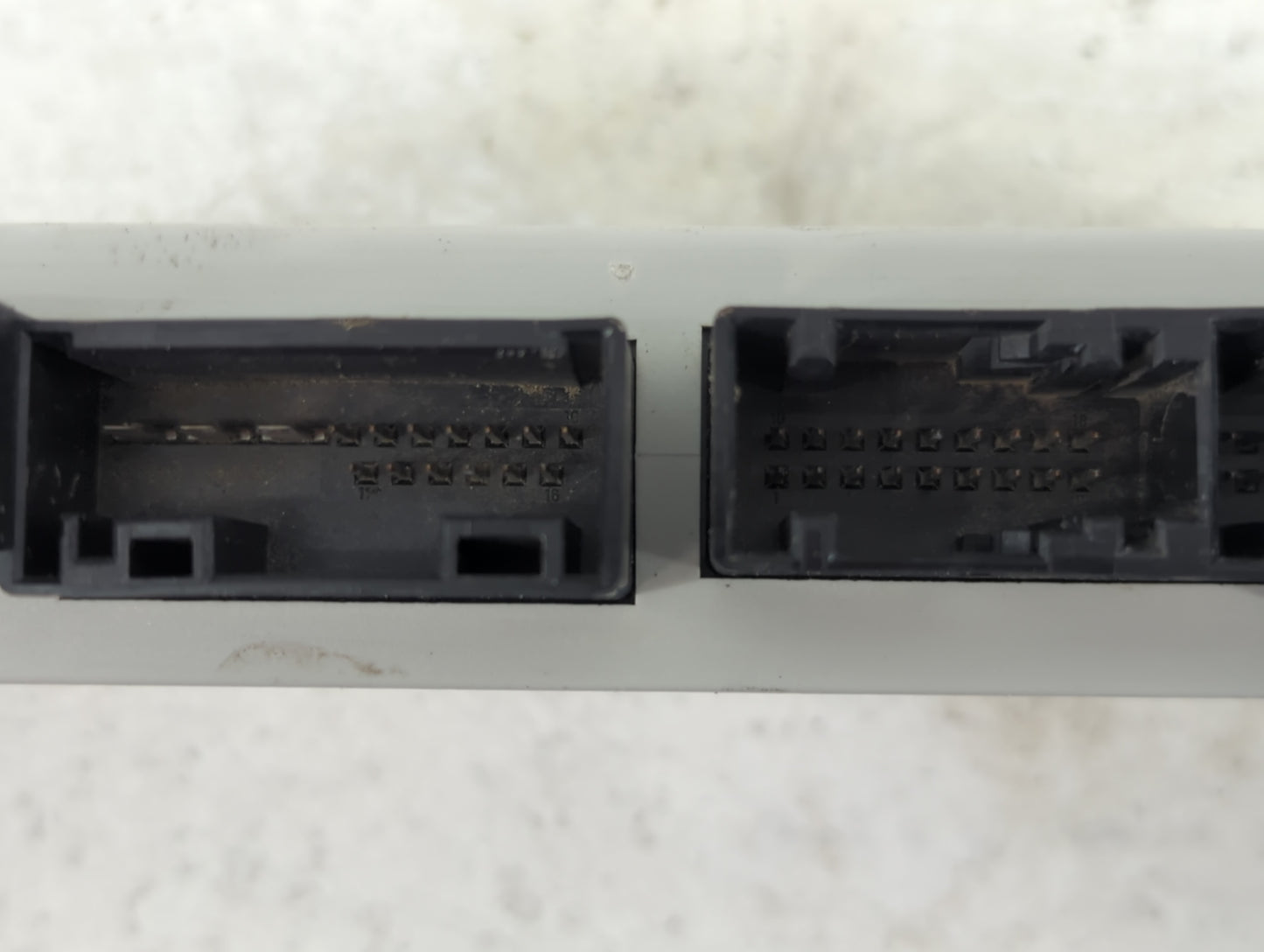 Bmw 750li Body Control Module Bcm Inner Cabin Fuse Box - Oemusedautoparts1.com
