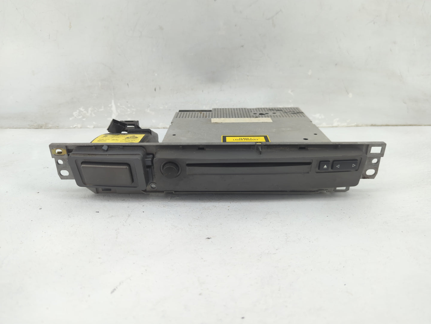 0 Bmw 750li Radio AM FM Cd Player Receiver Replacement Fits Fits 206 2007 2008 OEM Used Auto Parts - Oemusedautoparts1.com