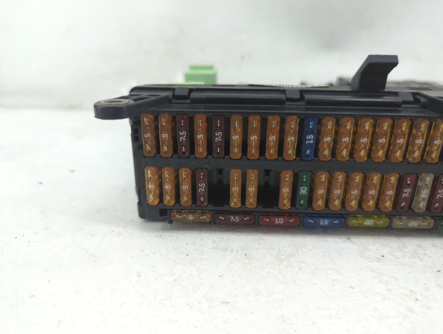 2004-2006 Bmw X5 Body Control Module Bcm Inner Cabin Fuse Box - Oemusedautoparts1.com
