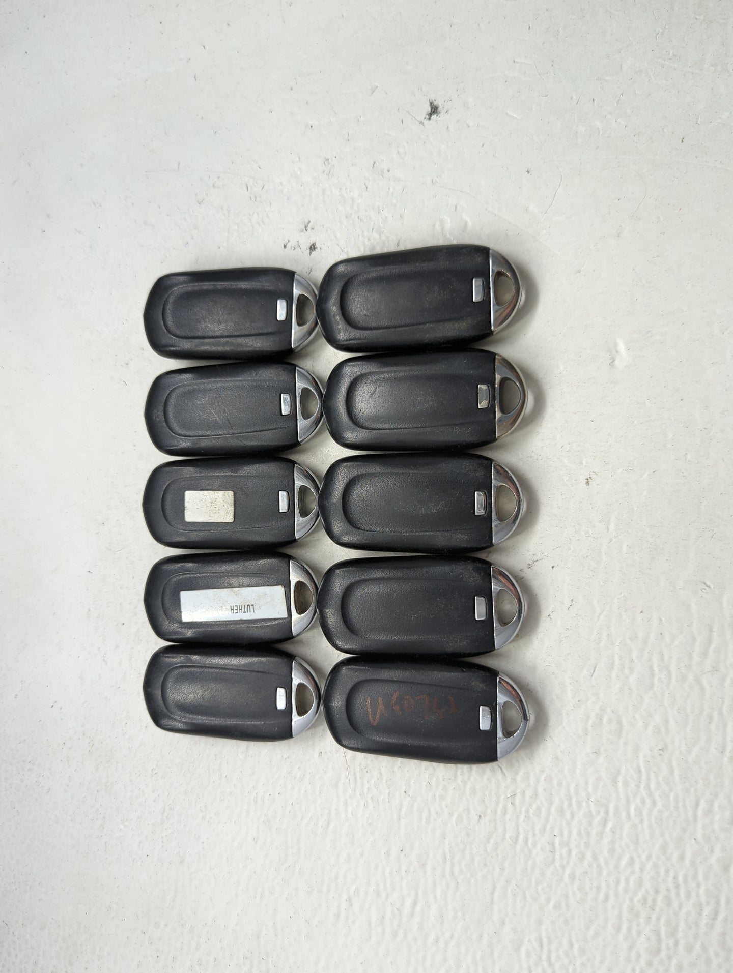 Lot of 10 Buick Keyless Entry Remote Fob MIXED FCC IDS MIXED PART 1476218 - Oemusedautoparts1.com
