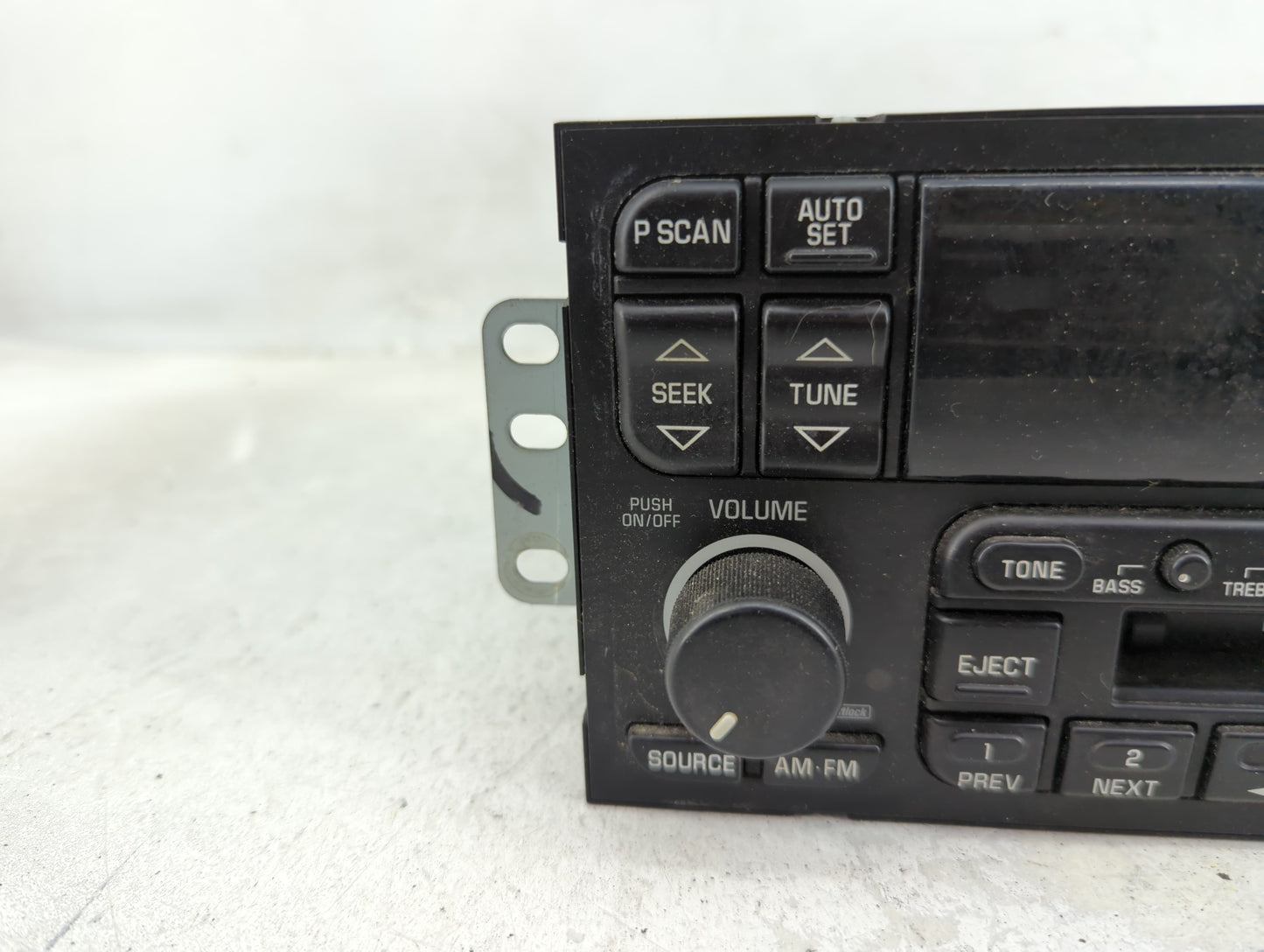 1997-2003 Buick Century Radio AM FM Cd Player Receiver Replacement Fits Fits 1996 1997 1998 1999 2000 2001 2002 2003 2004 20