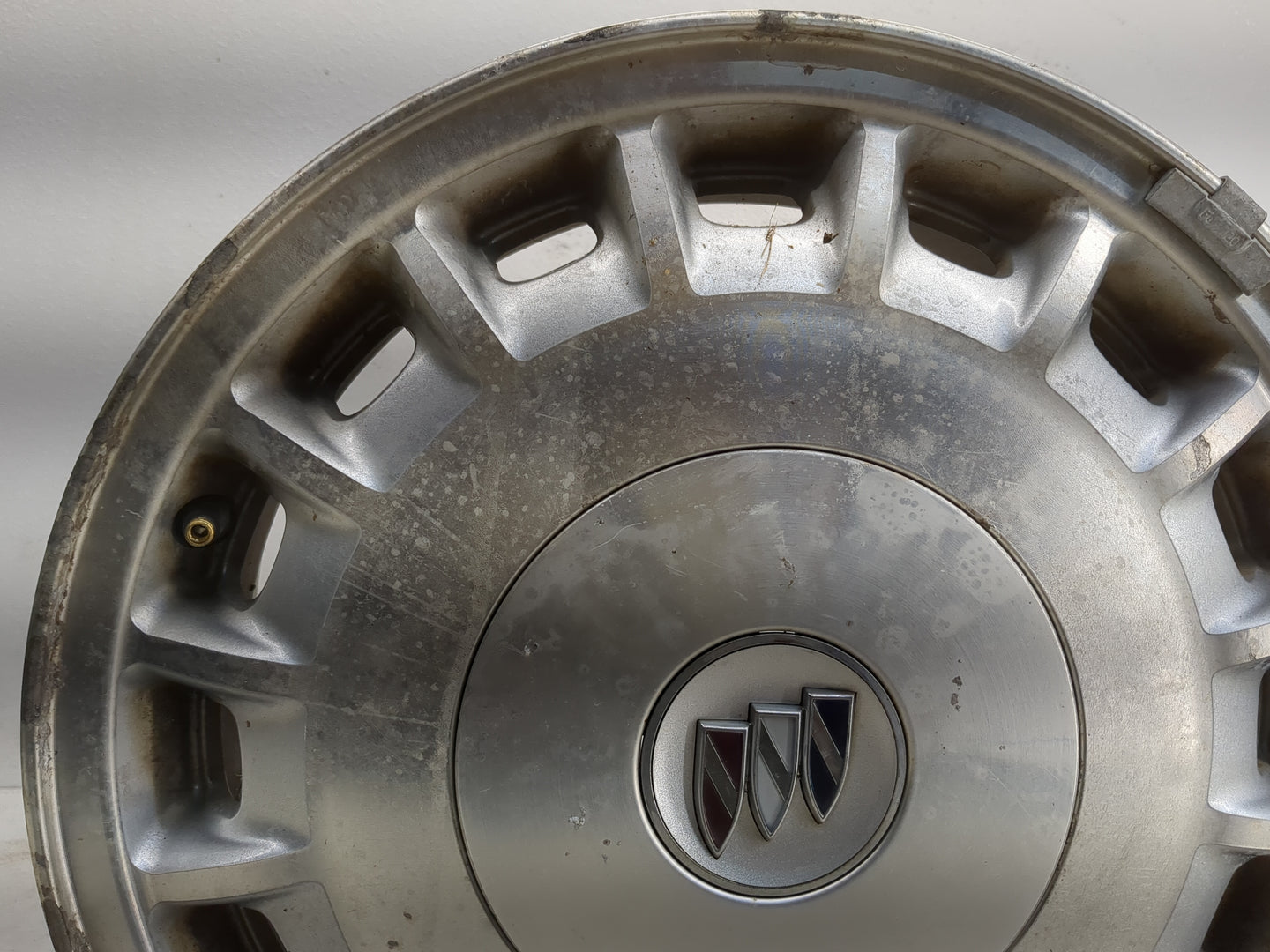 1997-2002 Buick Century Oem Wheel Rim - Oemusedautoparts1.com