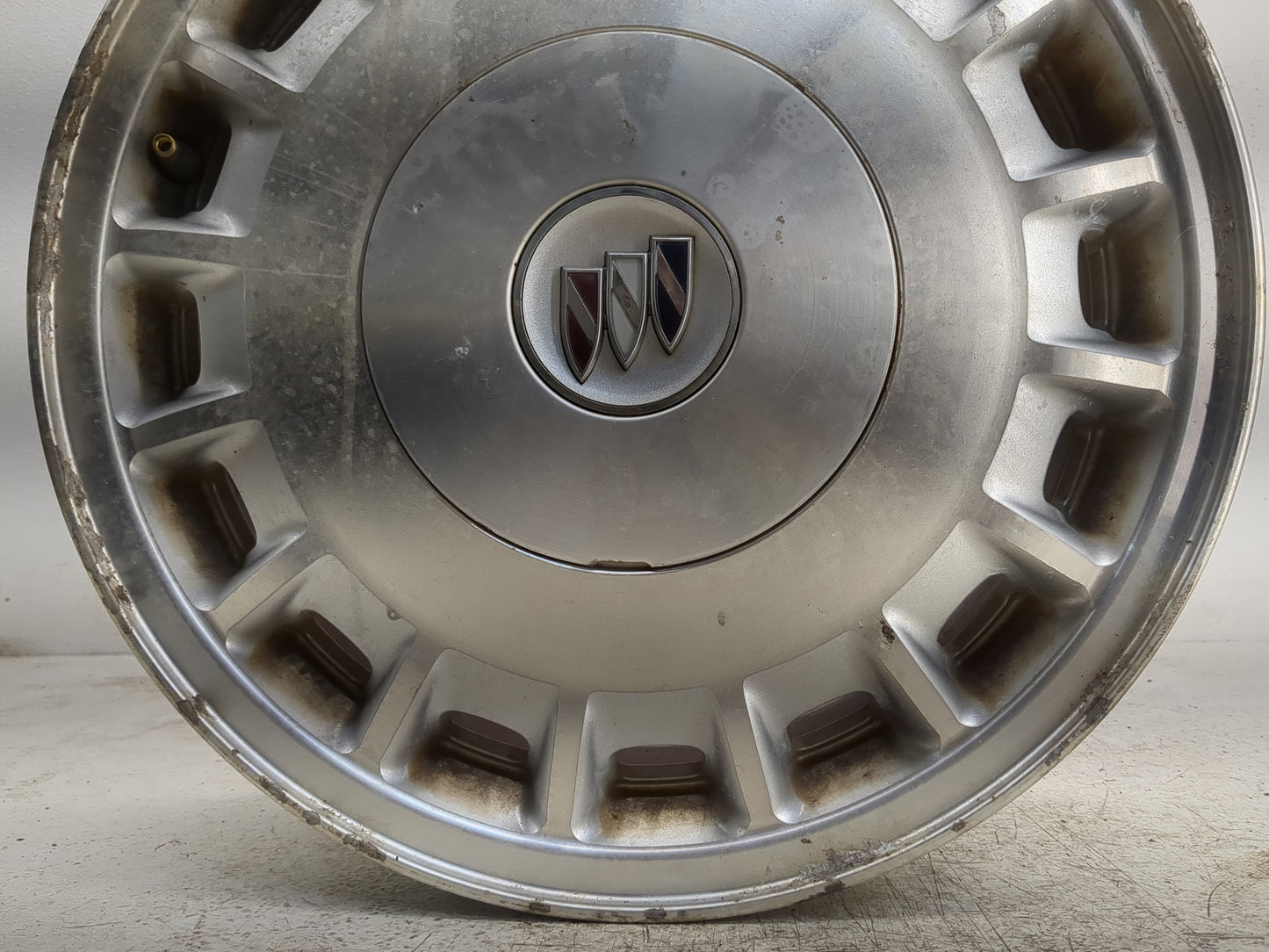 1997-2002 Buick Century Oem Wheel Rim - Oemusedautoparts1.com