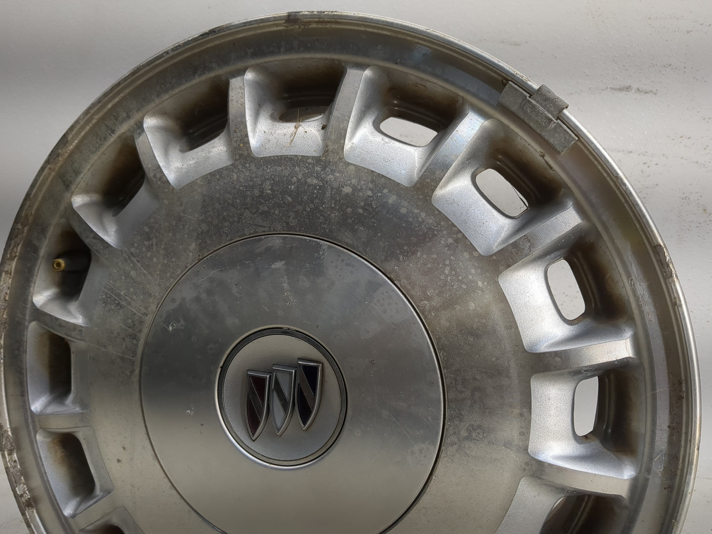 1997-2002 Buick Century Oem Wheel Rim - Oemusedautoparts1.com