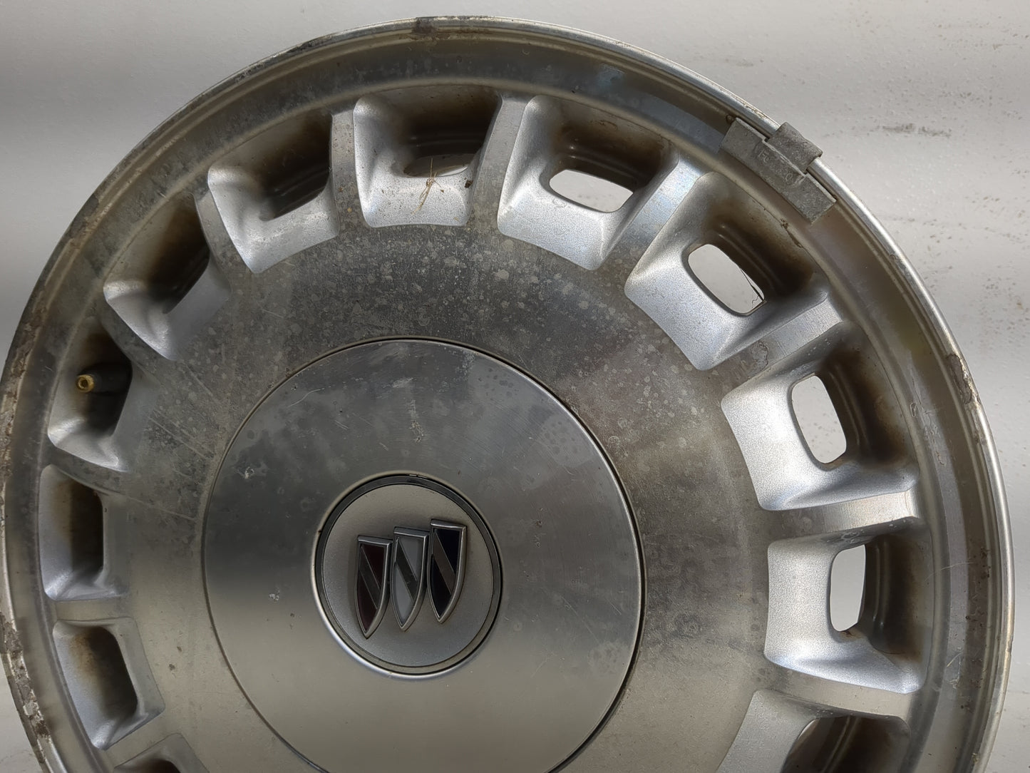 1997-2002 Buick Century Oem Wheel Rim - Oemusedautoparts1.com