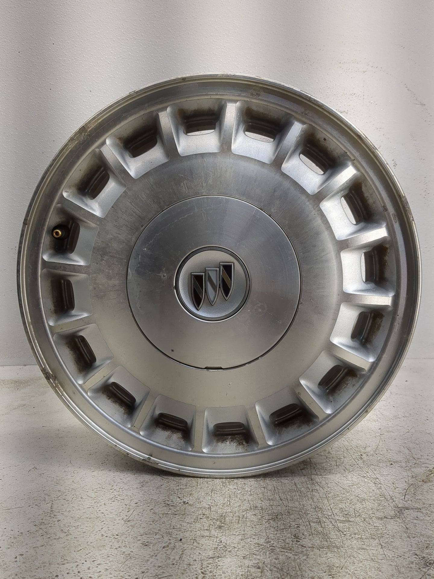 1997-2002 Buick Century Oem Wheel Rim - Oemusedautoparts1.com