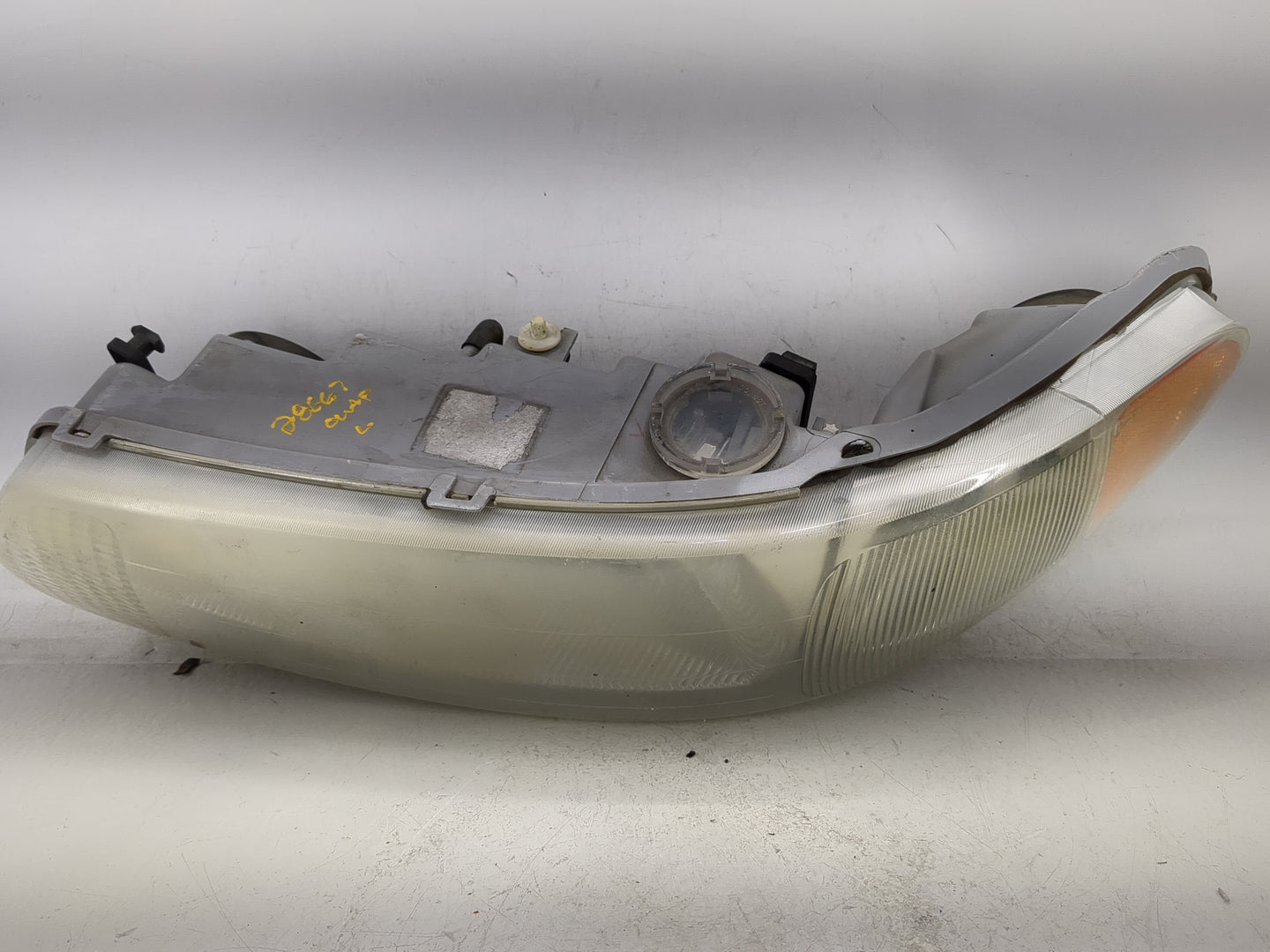 1997-2001 Buick Century Driver Left Oem Head Light Headlight Lamp - Oemusedautoparts1.com