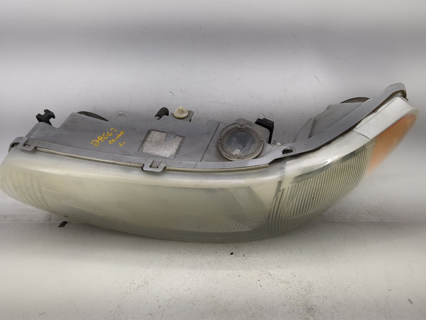 1997-2001 Buick Century Driver Left Oem Head Light Headlight Lamp - Oemusedautoparts1.com