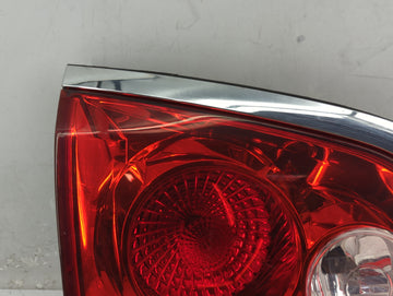 2008-2012 Buick Enclave Passenger Right Side Deck Lid Mounted Tail Light