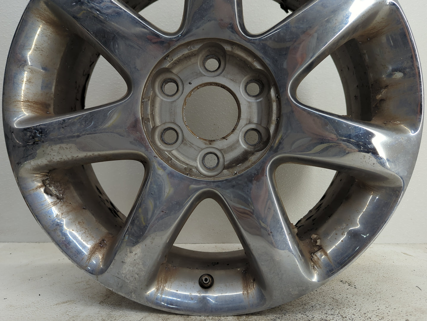 2008-2010 Buick Enclave Oem Wheel Rim - Oemusedautoparts1.com