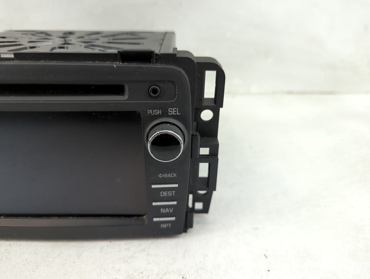 2016-2017 Buick Enclave Radio AM FM Cd Player Receiver Replacement Fits Fits 2016 2017 OEM Used Auto Parts - Oemusedautopart