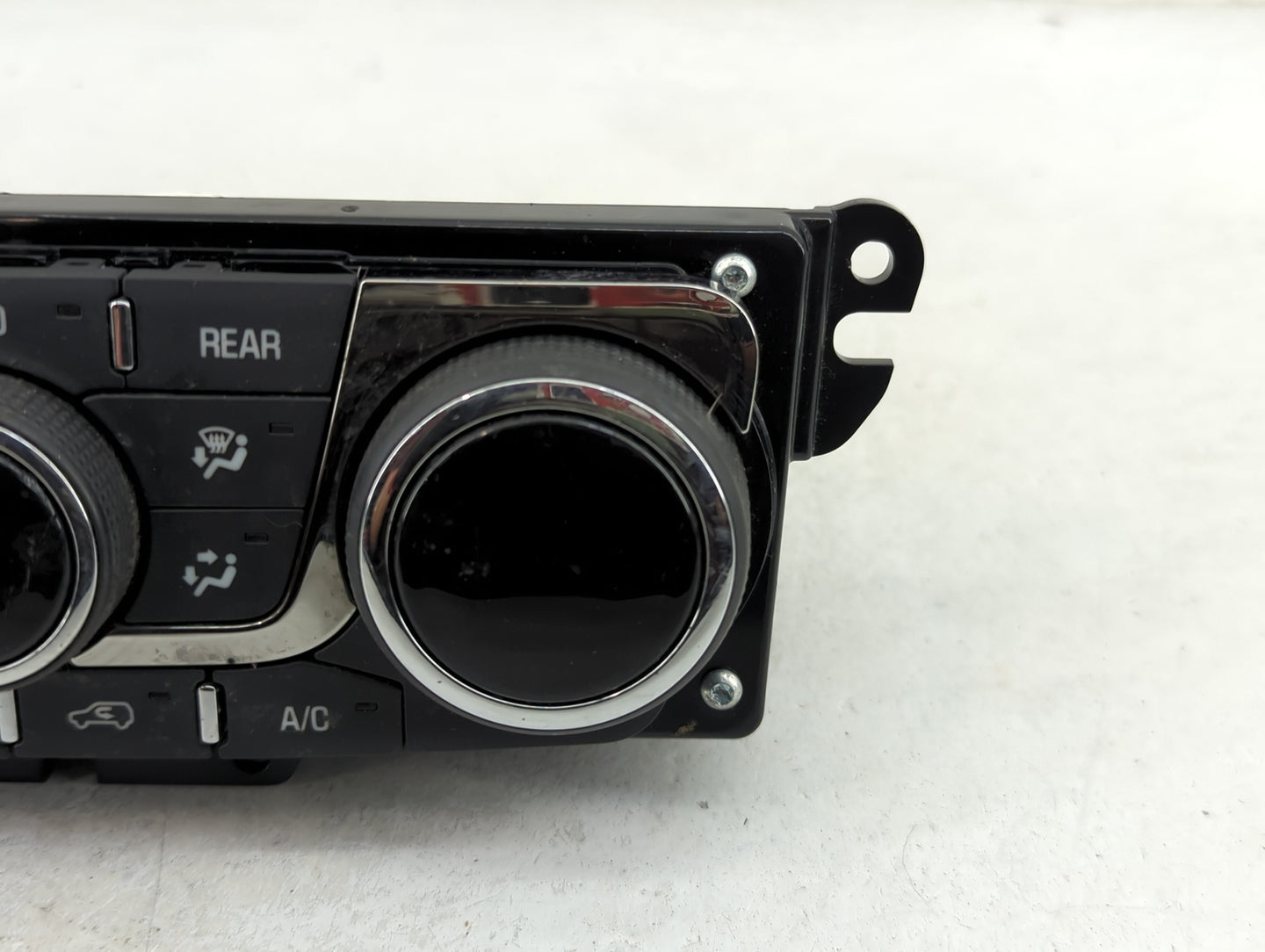2013-2017 Buick Enclave Climate Control Module Temperature AC/Heater Replacement Fits Fits 2013 2014 2015 2016 2017 OEM Used