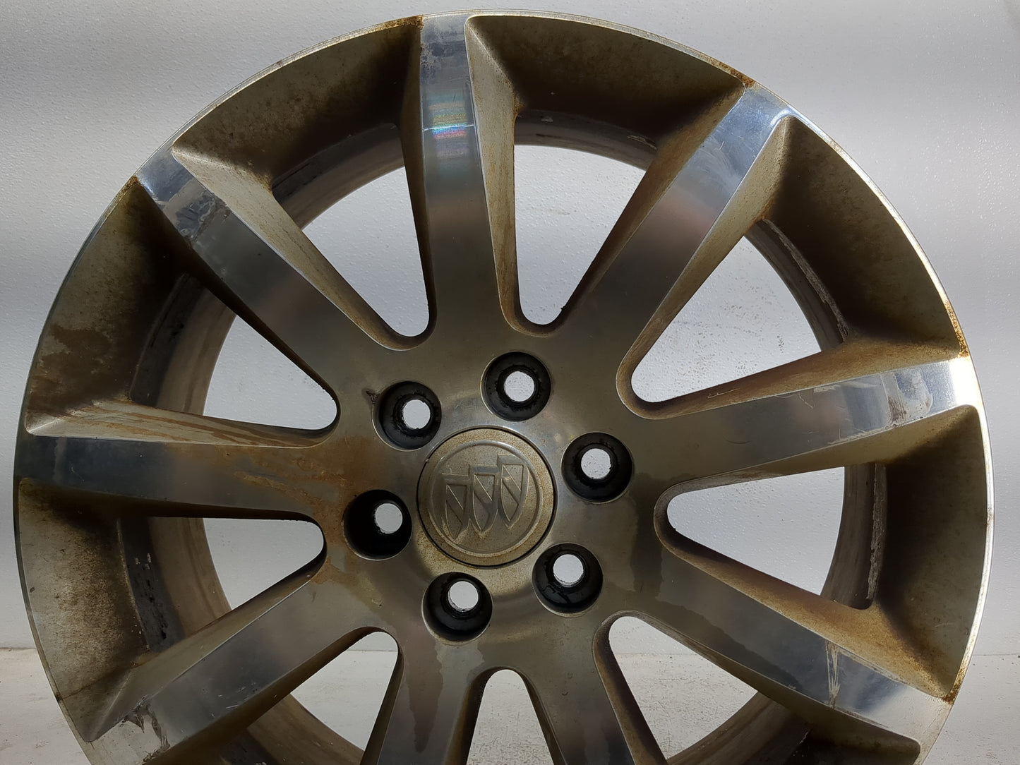 2013-2017 Buick Enclave Oem Wheel Rim - Oemusedautoparts1.com