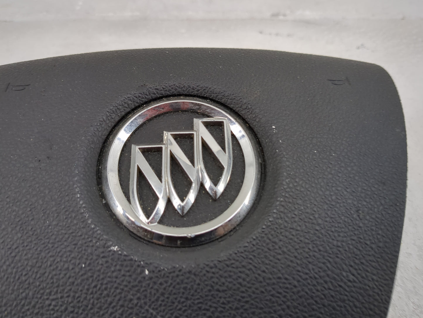 2008-2017 Buick Enclave Air Bag Driver Left Steering Wheel Mounted 5025877 - Oemusedautoparts1.com