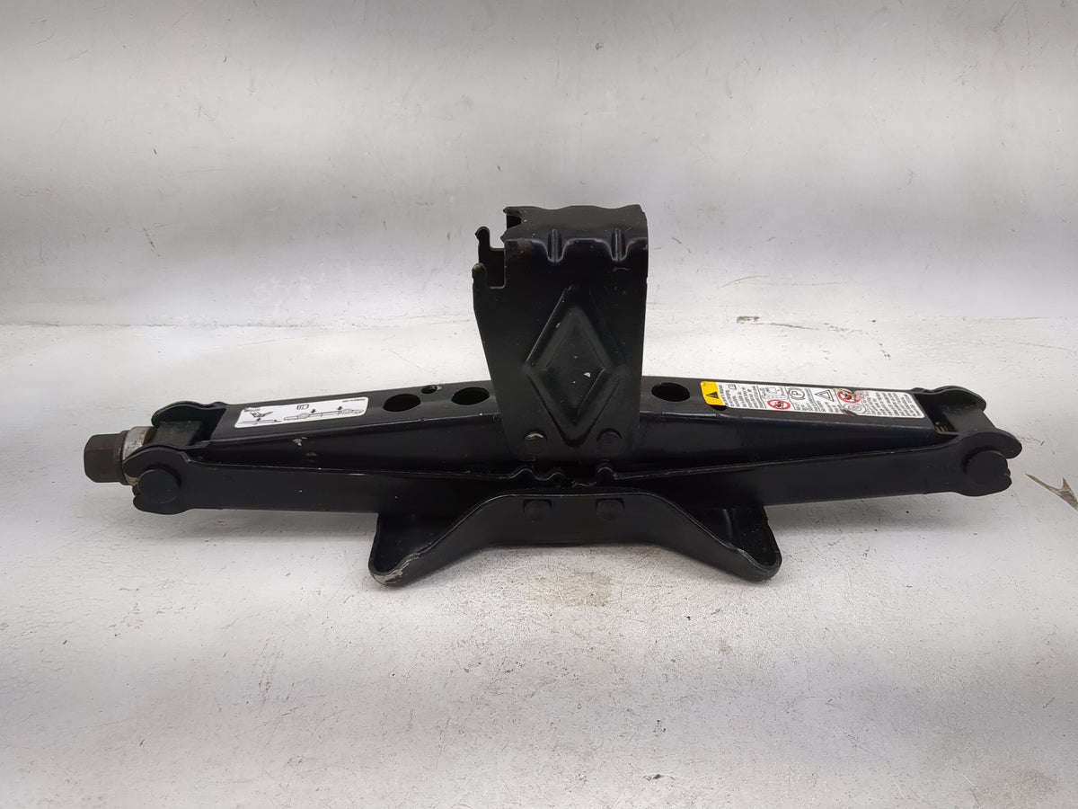 Buick Enclave Spare Scissor Car Jack 5027637 - Oemusedautoparts1.com