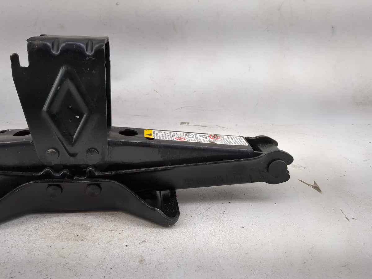 Buick Enclave Spare Scissor Car Jack 5027637 - Oemusedautoparts1.com