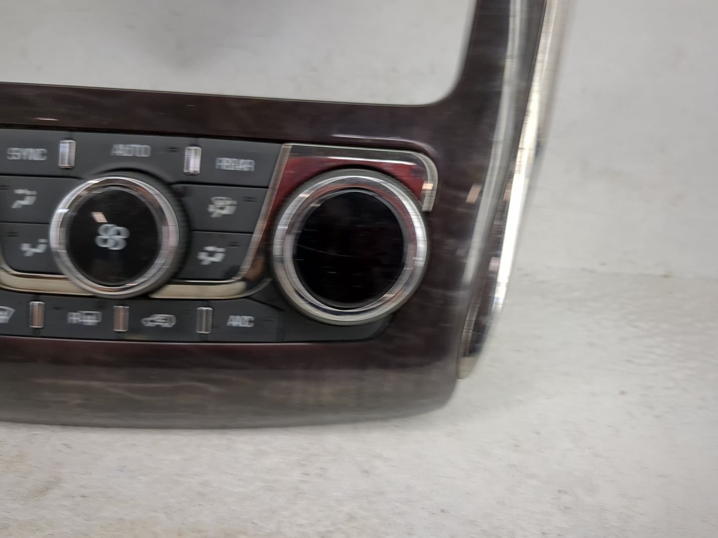 2013-2017 Buick Enclave Climate Control Module Temperature AC/Heater Replacement Fits Fits 2013 2014 2015 2016 2017 OEM Used