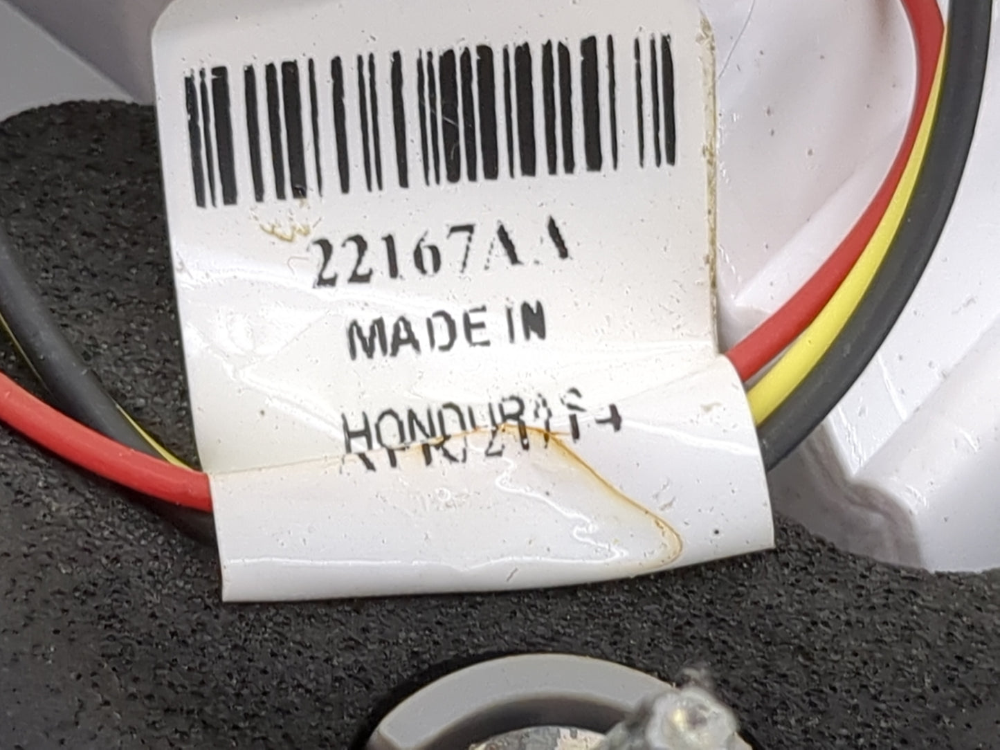 2013-2017 Buick Enclave Passenger Right Side Deck Lid Mounted Tail Light 5027752 - Oemusedautoparts1.com