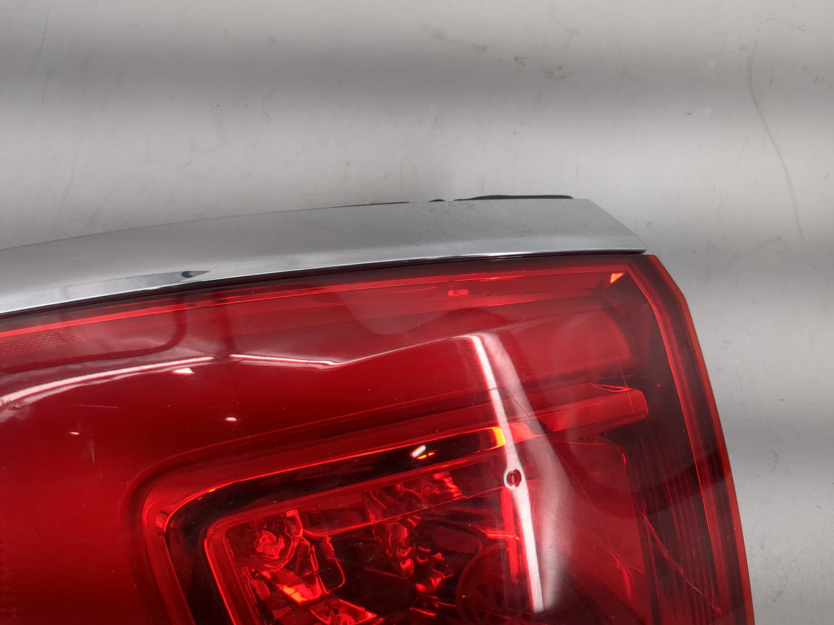 2013-2017 Buick Enclave Tail Light Assembly Driver Left OEM Fits Fits 2013 2014 2015 2016 2017 OEM Used Auto Parts - Oemused